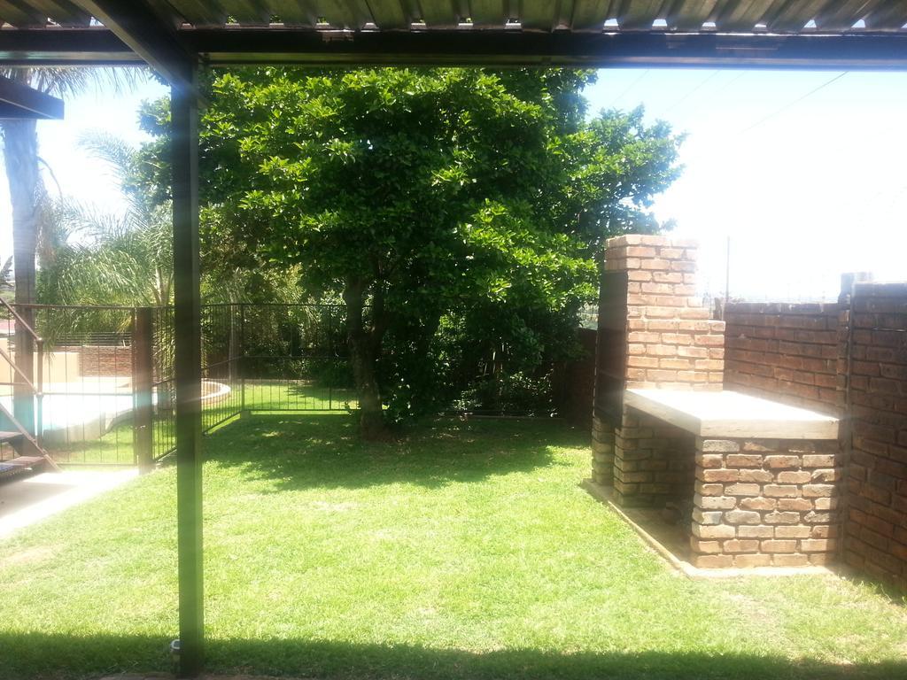 Private Apartments & Biz Stays Pretoria-Noord Δωμάτιο φωτογραφία